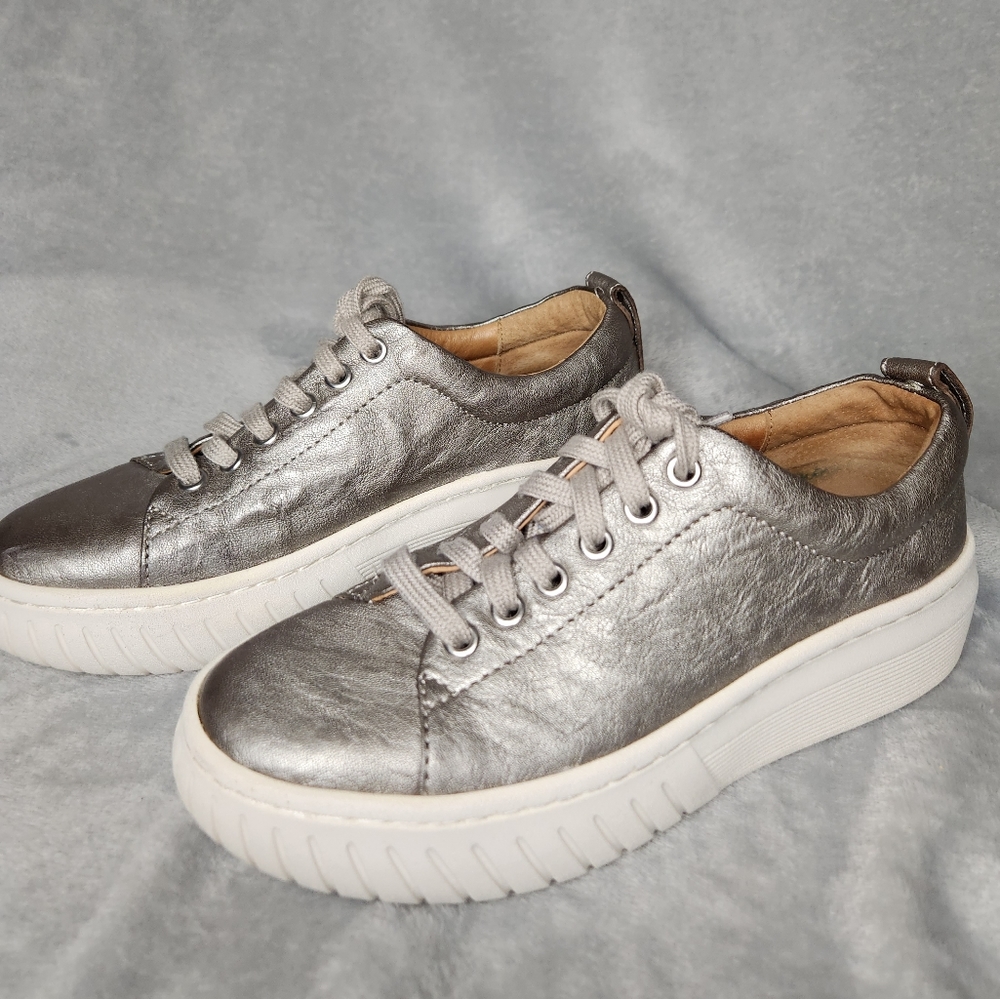 Sofft Silver Women's Sneakers